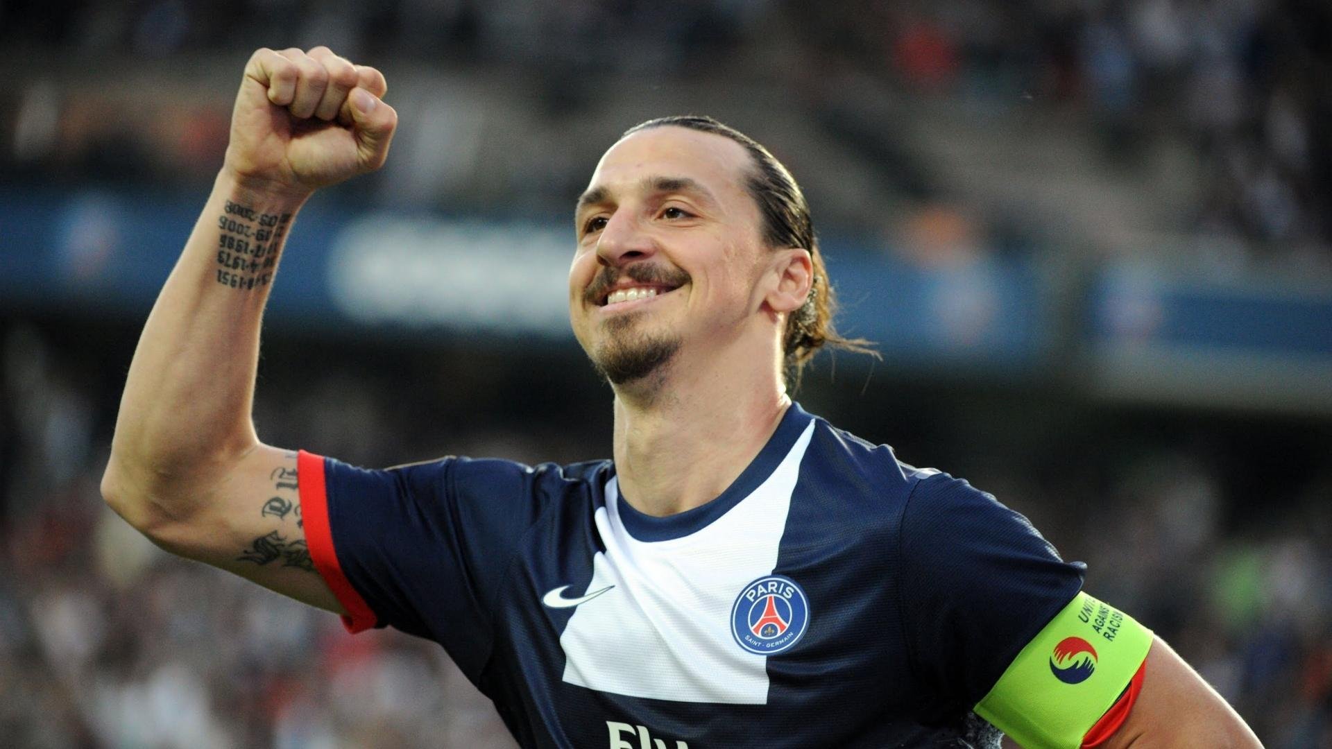 九游体育官方入口-季后赛悬念升温，几支球队实力不相上下，季后赛球员