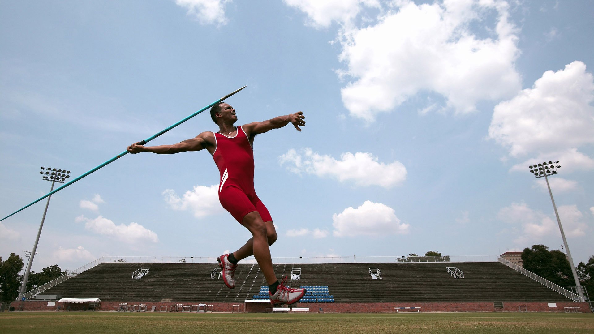 未来联盟：虚拟实境+B站直播，开启全新观赛体验！，未来联盟门面