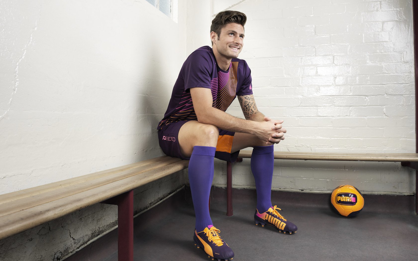 JIU YOU GAME-海底潜水救援表演，演练救援技能展团队实力，海底潜水员视频