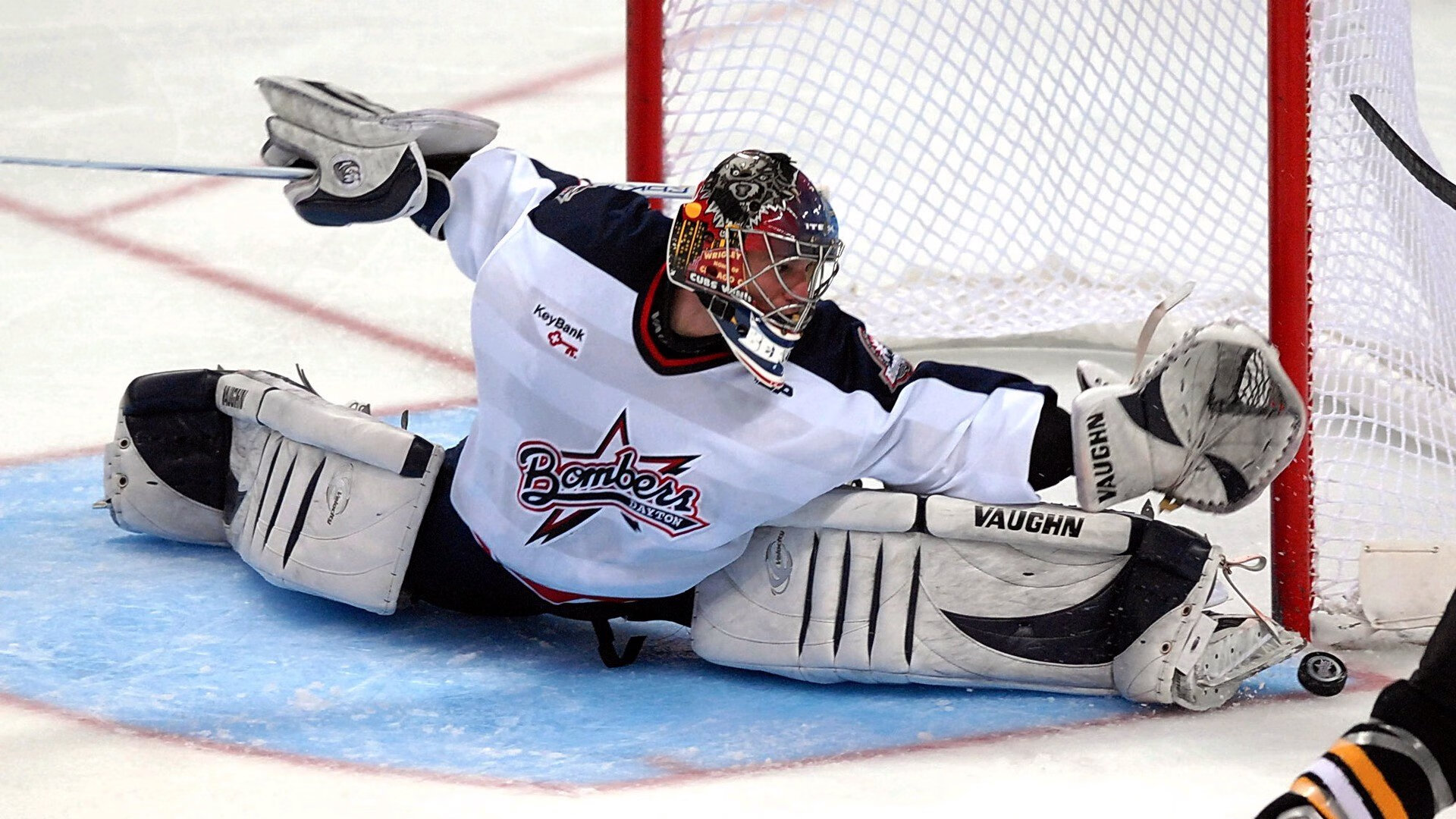 雪太滑！墨西哥中场用冰刀进球，墨西哥冰岛